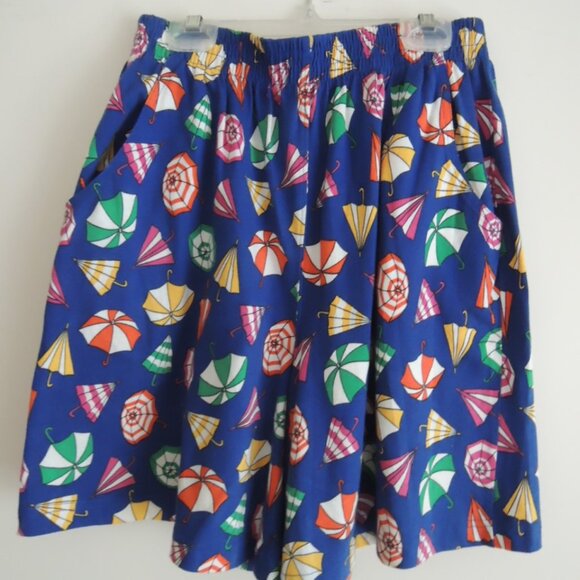 Ladies 2 Pc Shorts Skort Set Size L (Size M) Umbrella Print by Picone Sport NWOT - Picture 6 of 16